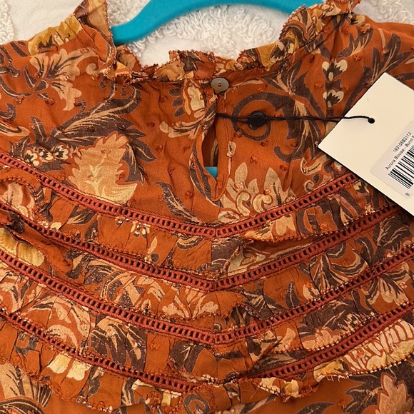 Spell & the Gypsy Collective Aurora Blouse, size M - Picture 8 of 8